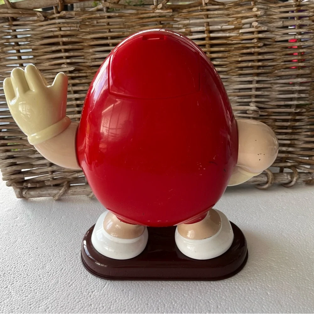 Vintage 1992 Red M&M Character Figurine candy dispenser. - Picture 3 of 6
